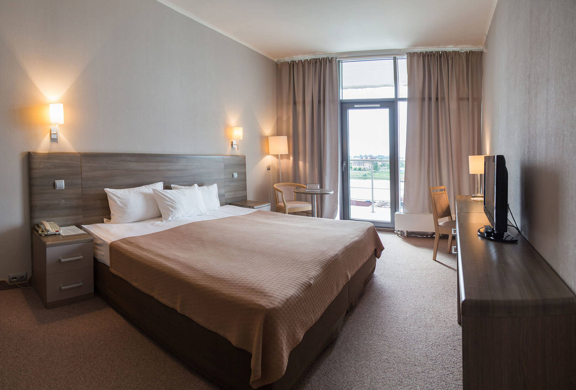 2-4 местный Стандартный